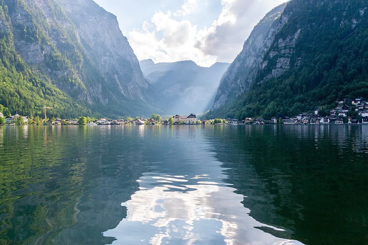 Dachstein Salzkammergut: Planning a Visit to the Hallstatt Region