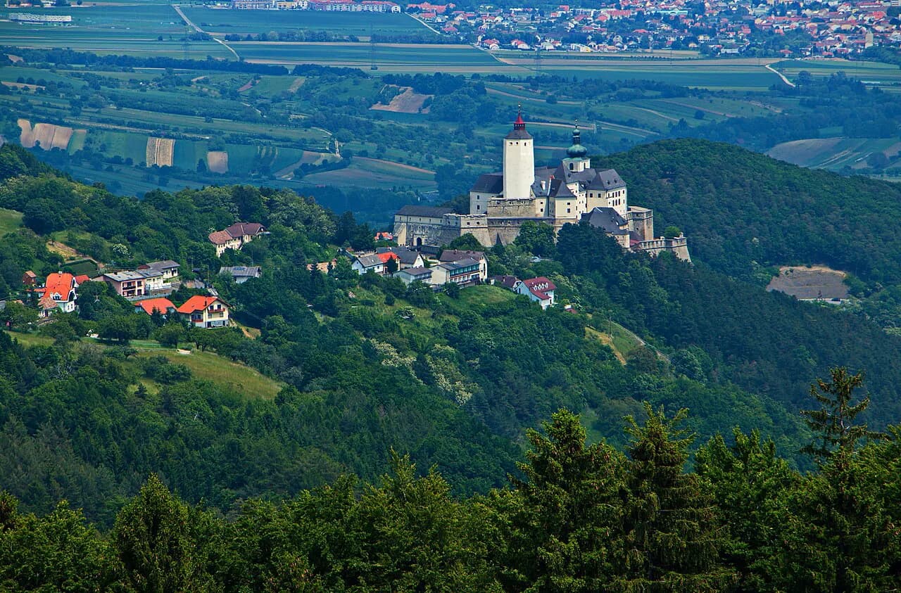 Forchtenstein Castle: Esterházy Treasure Chamber and Armory Visit