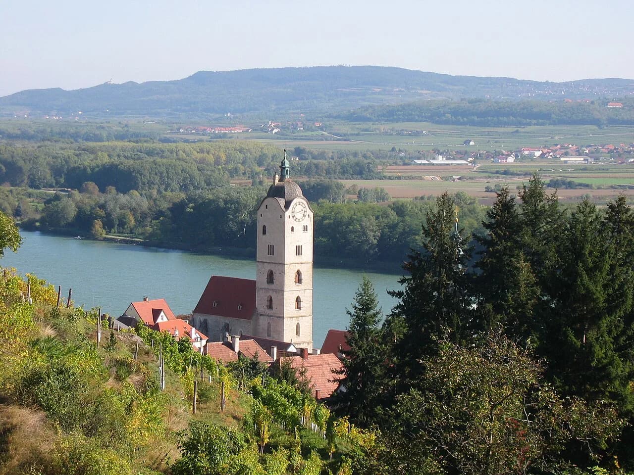 Frauenbergkirche in Stein an der Donau: Visiting the Old Michel