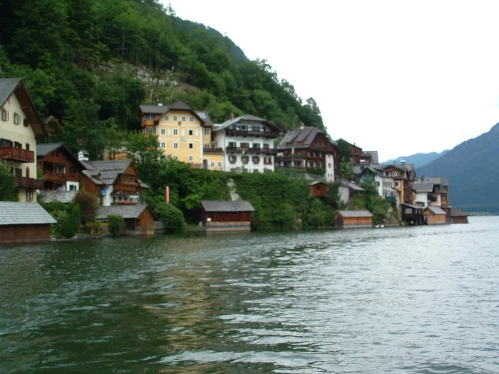 Hallstatt Day Trip From Vienna: Train, Boat and Tour Options