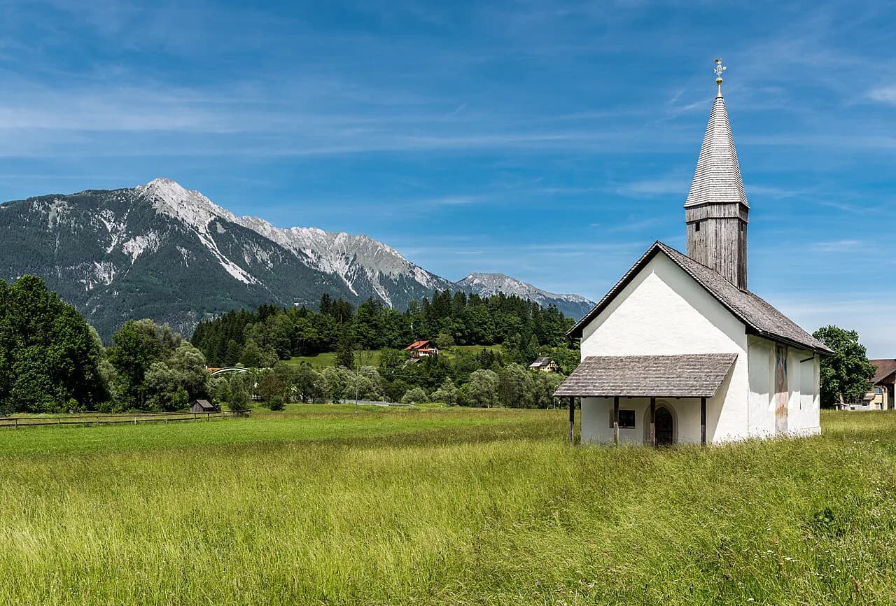 Hermagor, Carinthia: The Town, the Gail Valley and Pressegger See