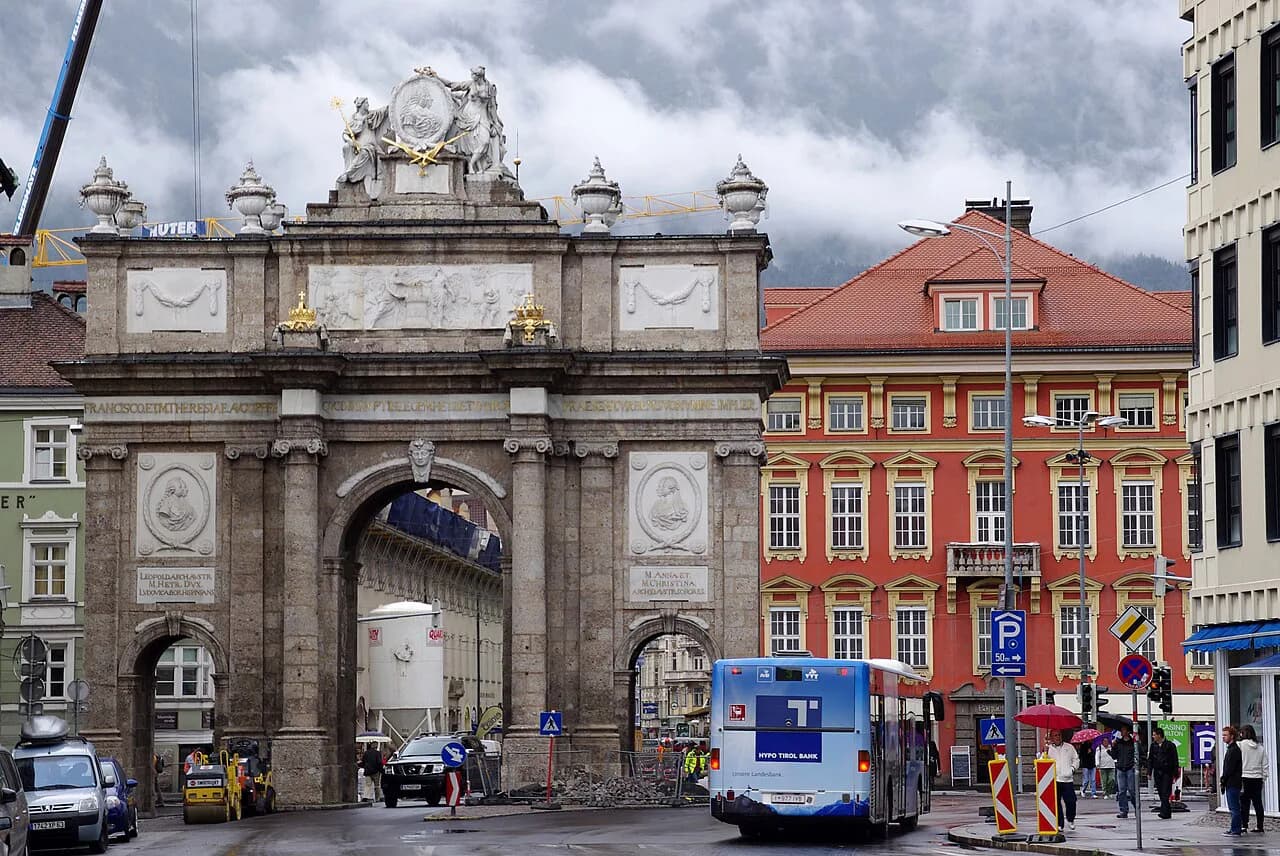 Innsbruck Walking Tour: A Self-Guided Route Through the Old Town