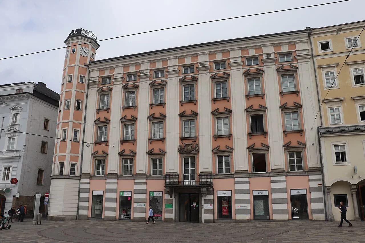 Linz Walking Tour: Route, Stops and When to Go Guided