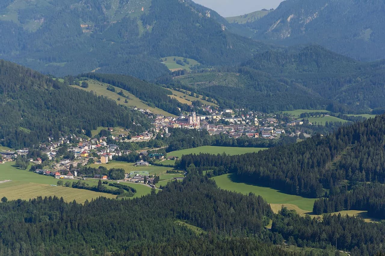 Mariazell, Austria: Pilgrimage Basilica and Old Town Guide