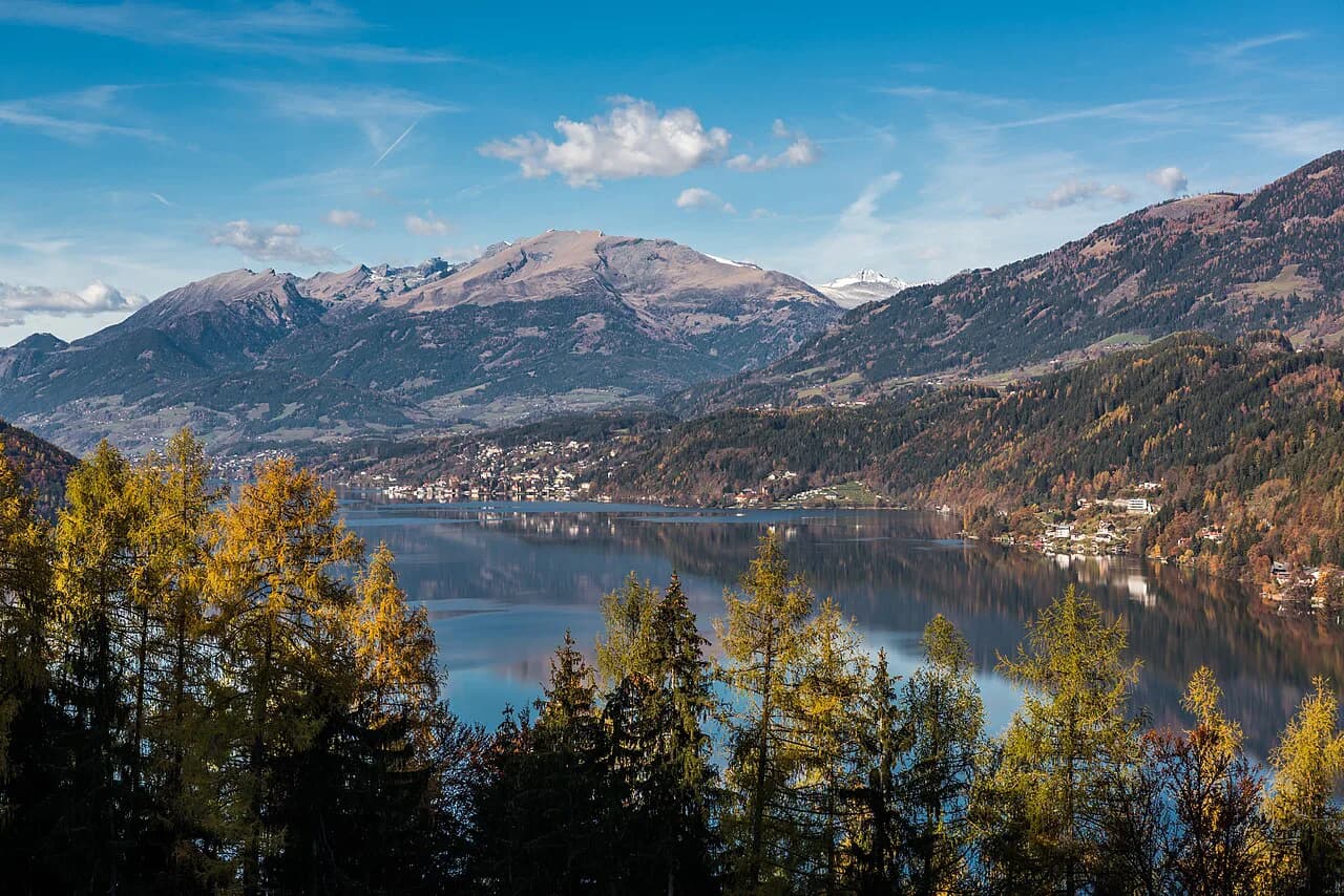 Millstatt am See: Abbey, Lakeside Promenade and Old Town Guide