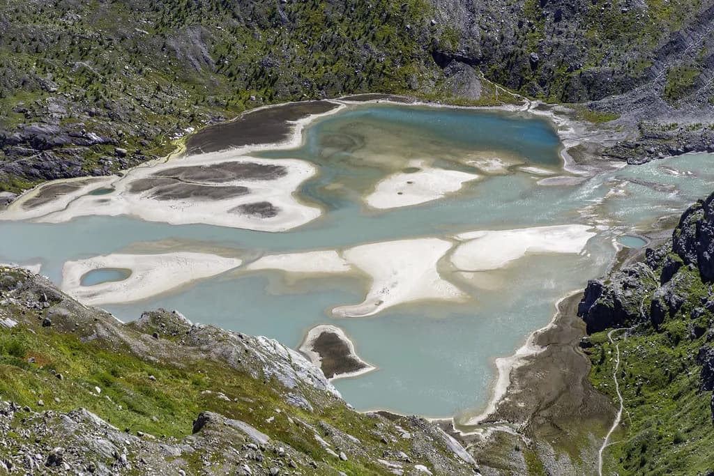 Pasterze Glacier at Grossglockner: Viewpoints and What to Expect