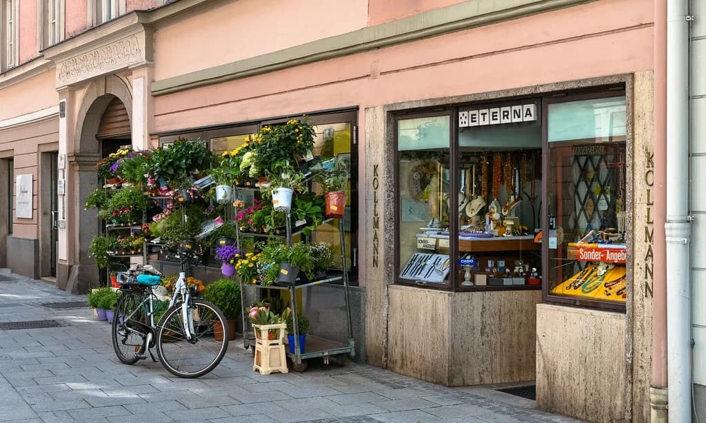 Shopping in Linz: City Streets, Malls and What to Buy