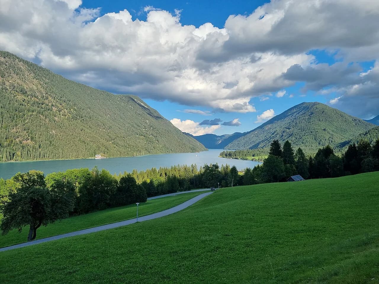 Weissensee, Carinthia: Austria's High Alpine Lake in the Gailtal Alps