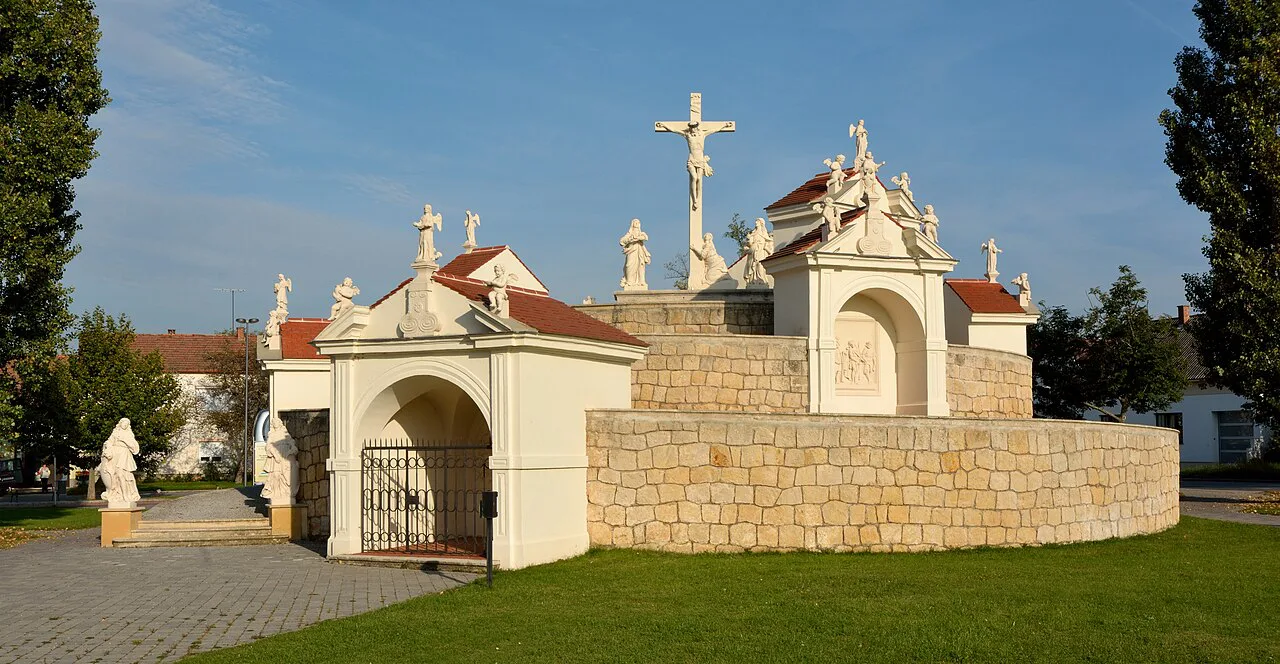The Calvary of 1685 in Frauenkirchen.