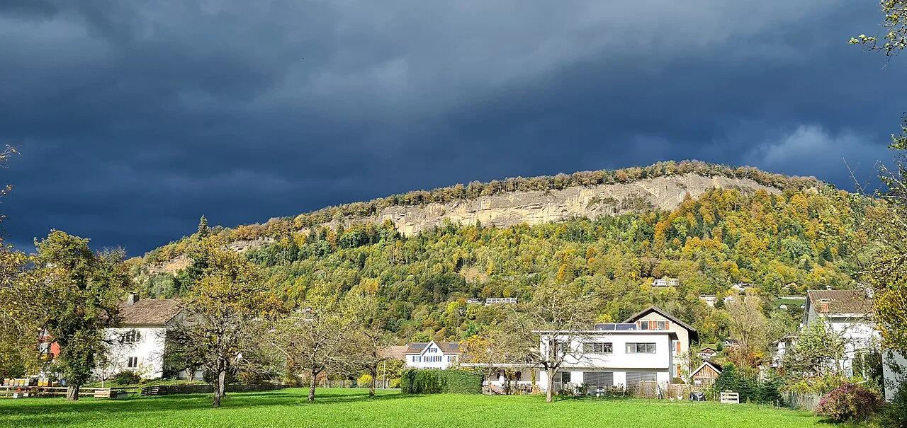 The Känzele rock band near the Gebhardsberg, seen from Wolfurt.