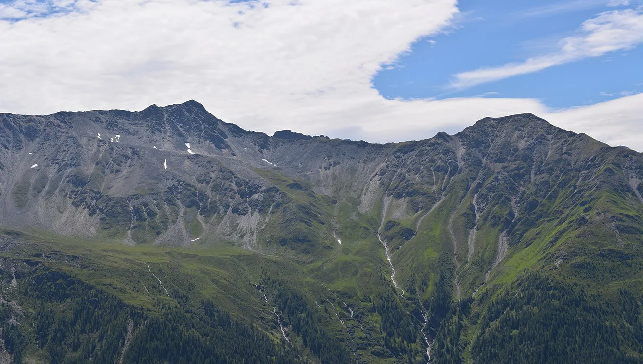 Tschadinhorn and Schönleitenspitze in the mountains around Kals am Großglockner.