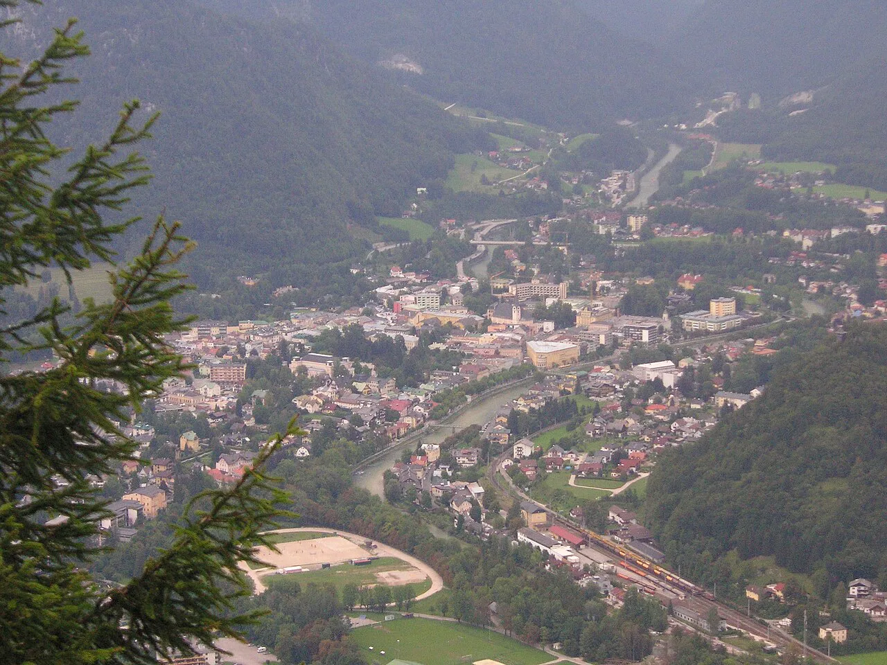 Bad Ischl in the Traun valley, seen from the Katrin.