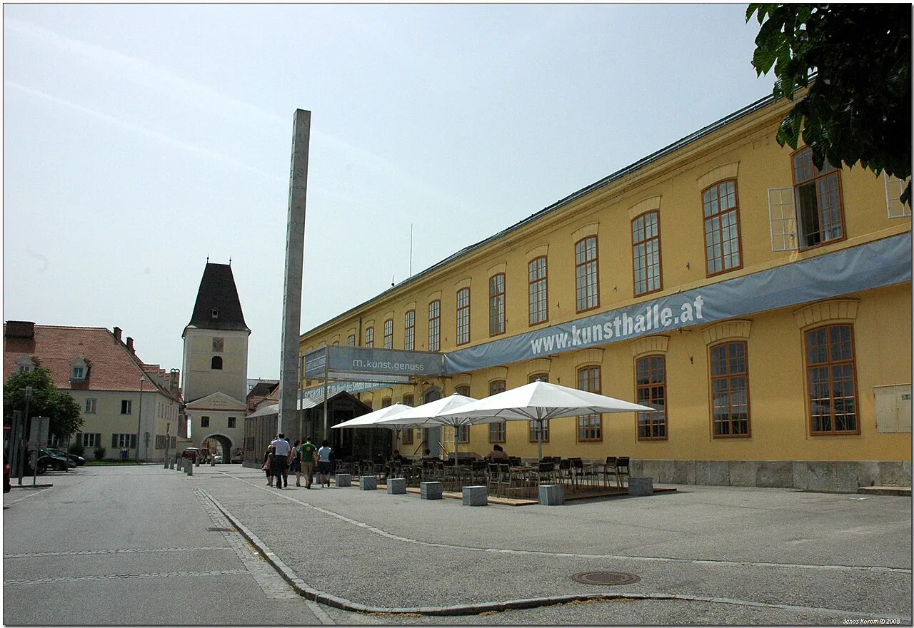 The yellow former factory building housing the Kunsthalle Krems in 2008.