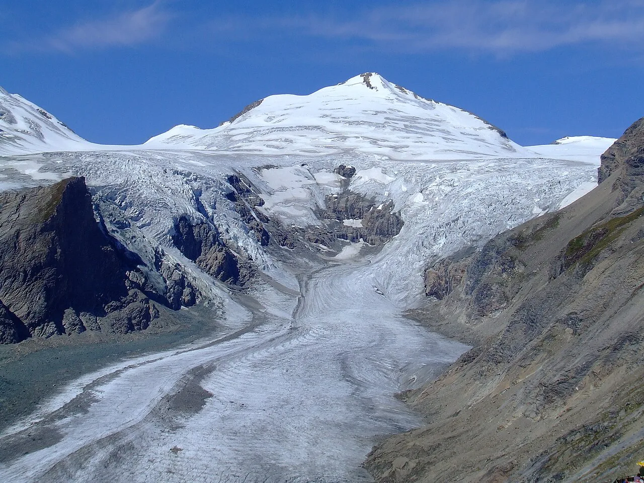 The Johannisberg and the Pasterze Glacier seen from Kaiser-Franz-Josefs-Höhe.