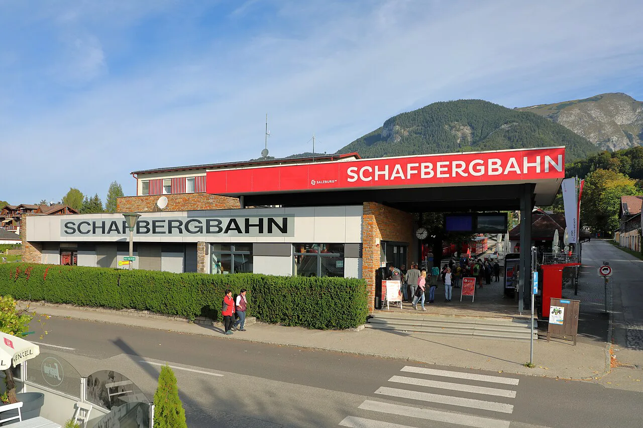 The former Schafbergbahn valley station in St. Wolfgang.