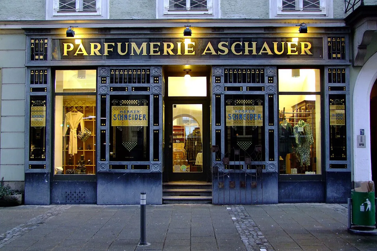 The historic shopfront of Parfumerie Aschauer on Spittelwiese in Linz.