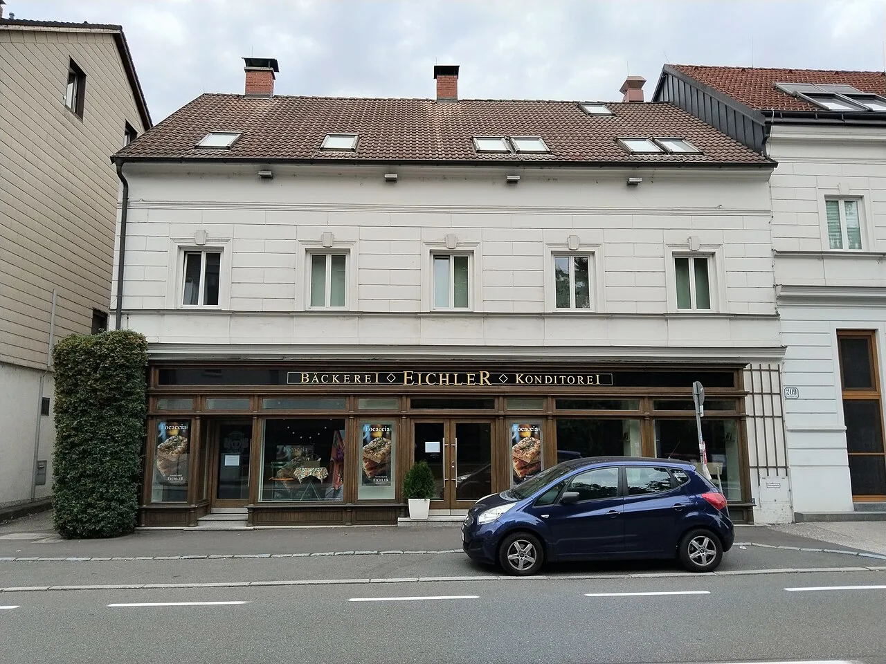 Bäckerei Eichler, a bakery on Leonfeldner Straße in Linz.