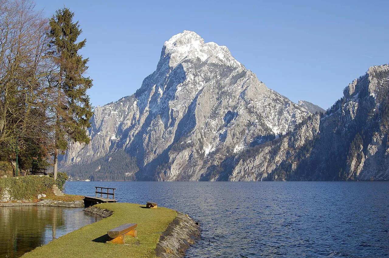 The Traunstein mountain rising above Lake Traunsee, seen from Traunkirchen.
