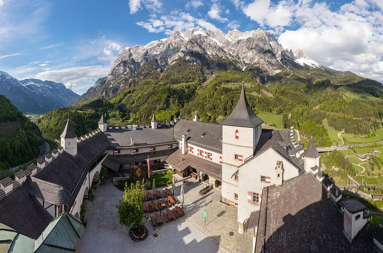 The courtyard of Hohenwerfen Castle above Werfen, with mountains behind.